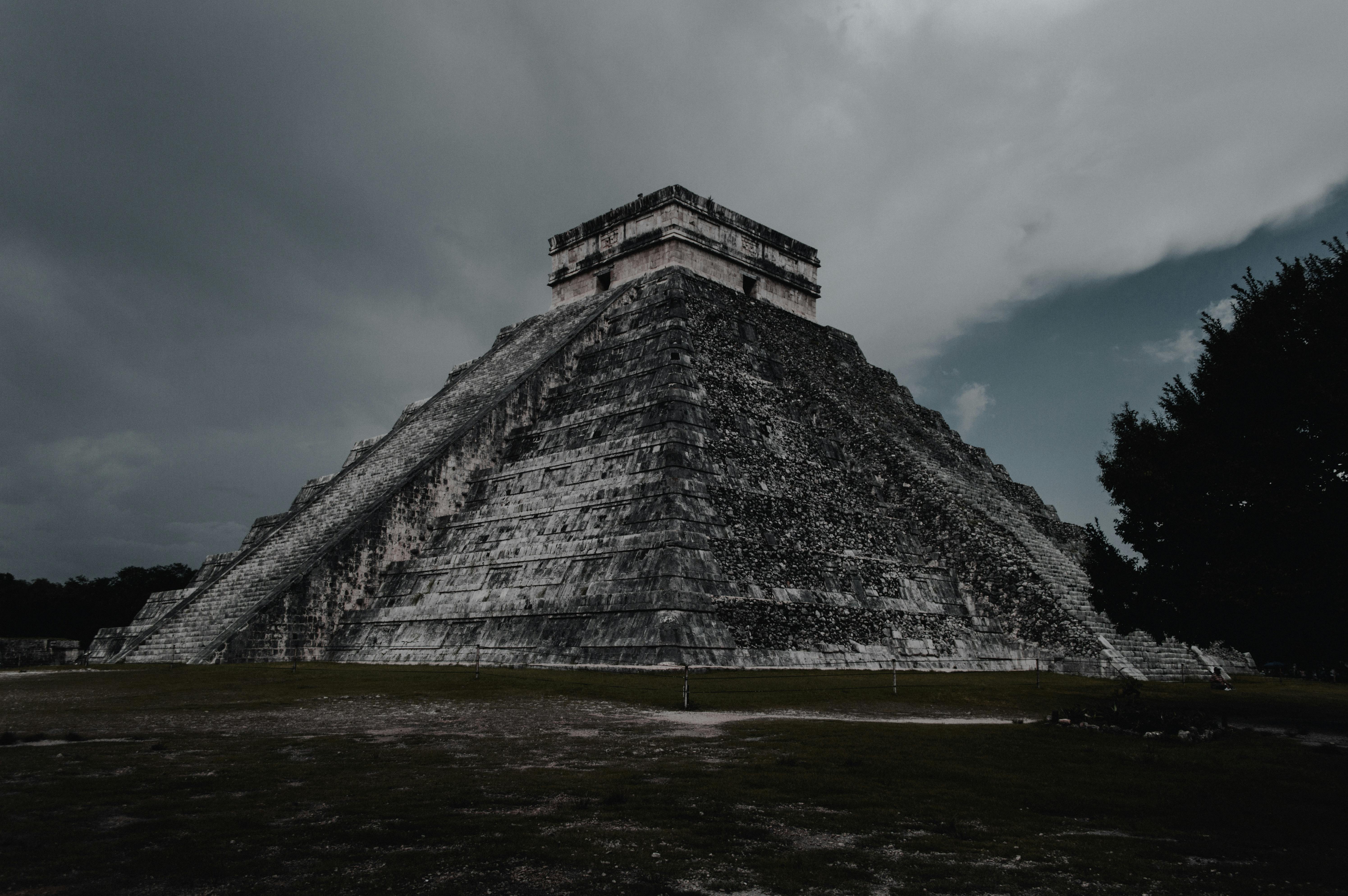Chichen Itza Picture