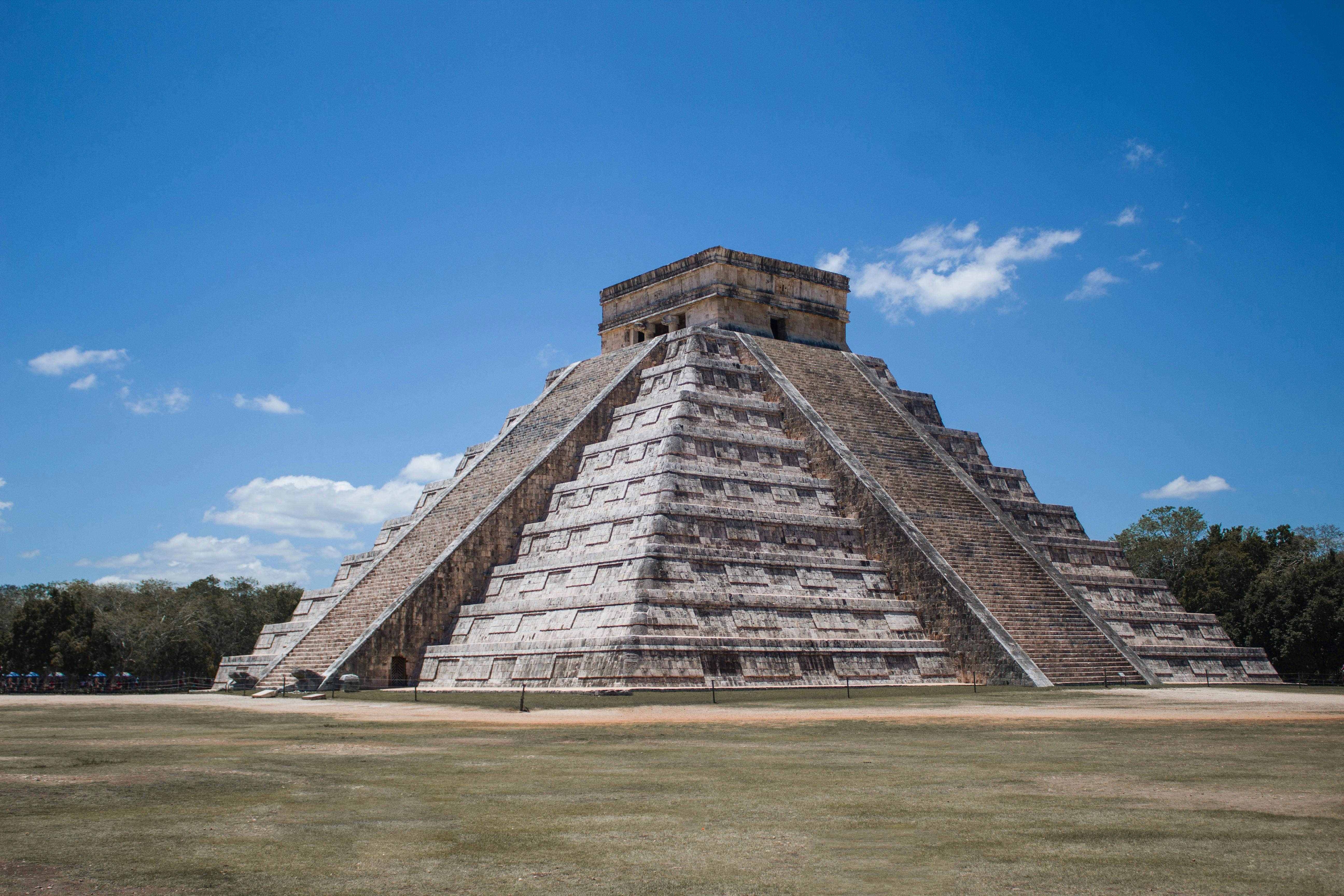 Chichen Itza Picture